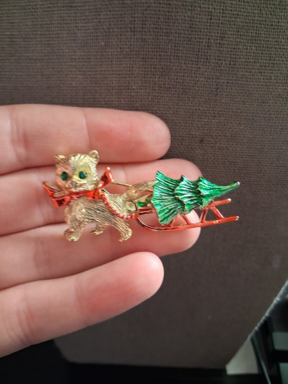 Beatrix Christmas Cat brooch